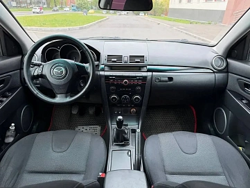 Mazda 3, 2008г., передний привод, механика