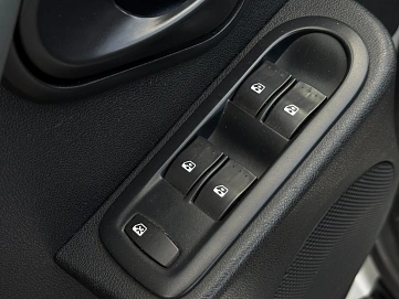 Renault Duster, 2015г., полный привод, механика