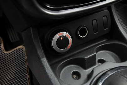 Renault Duster, 2012г., полный привод, механика