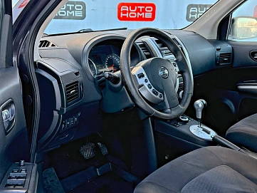 Nissan X-Trail, 2011г., передний привод, вариатор