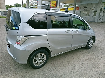 Honda Freed, 2012г., передний привод, вариатор