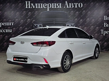 Hyundai Sonata, 2018г., передний привод, автомат