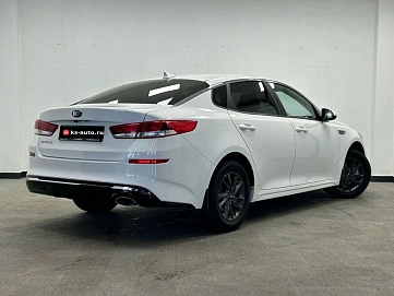 Kia Optima, 2019г., передний привод, автомат