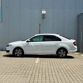 Skoda Rapid, 2017г., передний привод, автомат