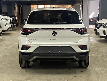 Volkswagen T-Roc, 2026г., передний привод, робот