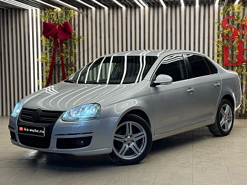 Volkswagen Jetta, 2008г., передний привод, автомат