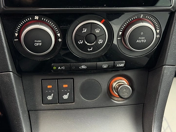 Mazda 3, 2008г., передний привод, механика