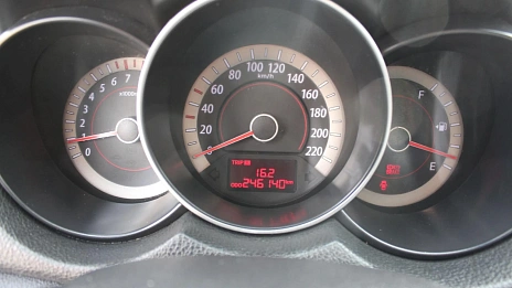 Kia Cerato, 2010г., передний привод, механика