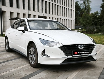 Hyundai Sonata, 2020г, передний привод, автомат
