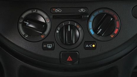 Nissan Note, 2013г., передний привод, механика