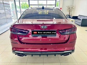 Kia Optima, 2018г., передний привод, автомат