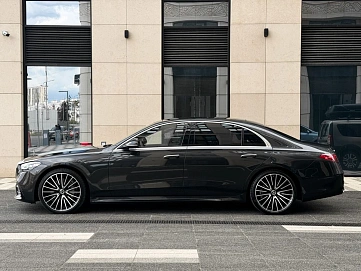 Mercedes-Benz S-Класс, 2022г., полный привод, автомат