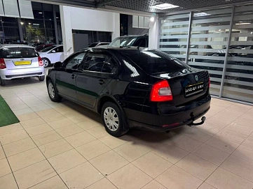Skoda Octavia, 2009г., передний привод, механика