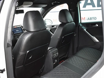 Volkswagen Tiguan, 2008г., полный привод, автомат