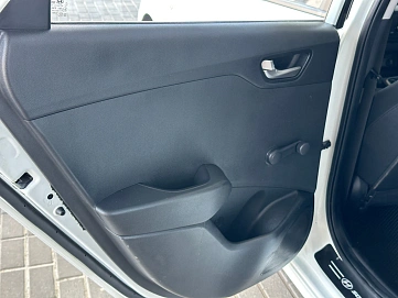 Hyundai Solaris, 2018г., передний привод, автомат