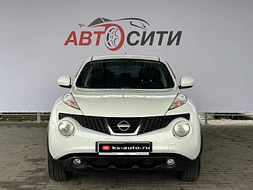 Nissan Juke, 2012г., передний привод, механика