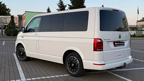 Volkswagen Multivan, 2019г., передний привод, робот
