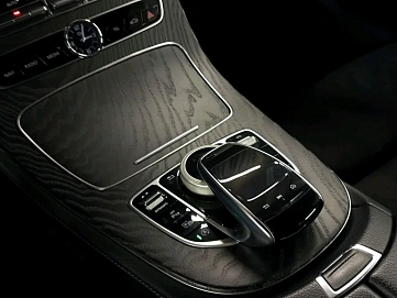 Mercedes-Benz E-Класс, 2020г., полный привод, автомат