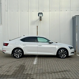 Skoda Superb, 2018г., передний привод, автомат