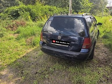 Volkswagen Golf, 2000г., передний привод, автомат