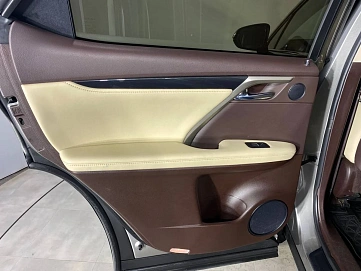 Lexus RX, 2019г., полный привод, автомат