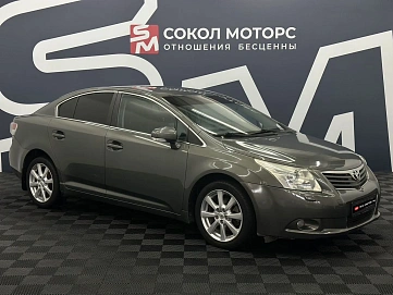 Toyota Avensis, 2009г., передний привод, вариатор
