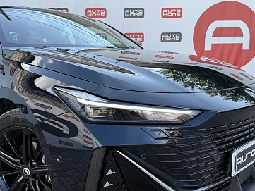 Changan UNI-V, 2024г., передний привод, робот