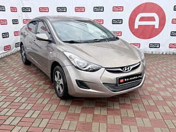 Hyundai Elantra, 2011г., передний привод, механика