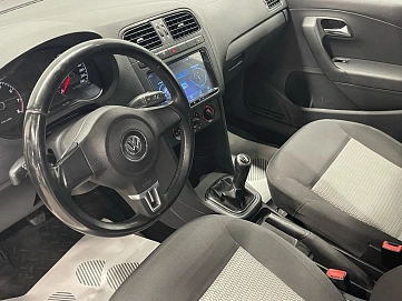Volkswagen Polo, 2012г., передний привод, механика