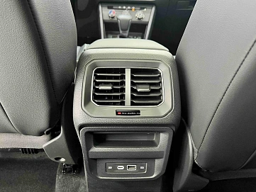 Volkswagen Tiguan, 2022г., передний привод, робот