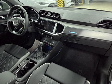 Audi Q3, 2026г., передний привод, робот