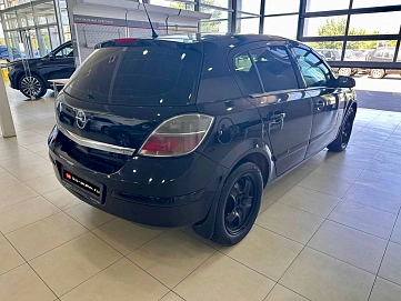 Opel Astra, 2007г., передний привод, механика
