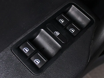 Volkswagen Polo, 2019г., передний привод, автомат