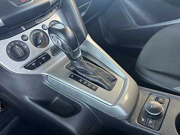 Ford Focus, 2012г., передний привод, робот