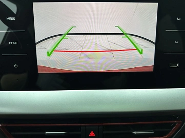 Volkswagen Lavida, 2023г., передний привод, робот
