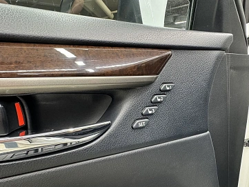 Lexus ES, 2013г., передний привод, автомат