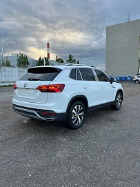 Volkswagen Tayron, 2021г., передний привод, робот