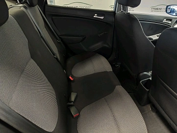 Hyundai Solaris, 2011г., передний привод, механика