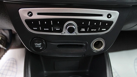 Renault Fluence, 2013г., передний привод, механика