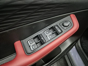 Geely Coolray, 2024г., передний привод, робот