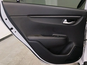Kia Rio, 2021г., передний привод, механика