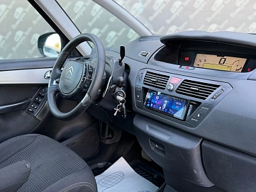 Citroen C4 Picasso, 2010г., передний привод, робот