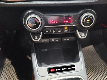 Kia Rio, 2018г., передний привод, автомат