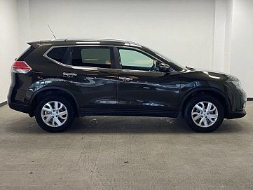 Nissan X-Trail, 2016г., передний привод, вариатор