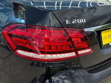 Mercedes-Benz E-Класс, 2015г., задний привод, автомат