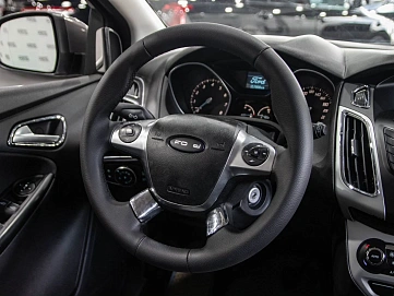 Ford Focus, 2012г., передний привод, механика