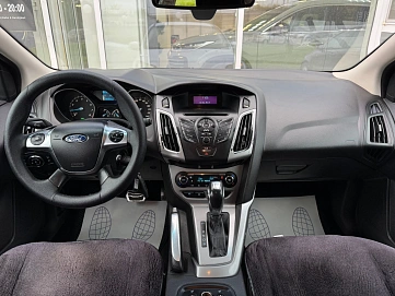 Ford Focus, 2012г., передний привод, робот