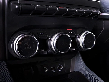 Renault Samsung XM3, 2020г., передний привод, робот