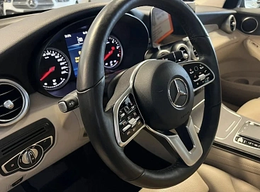 Mercedes-Benz GLC, 2021г., полный привод, автомат