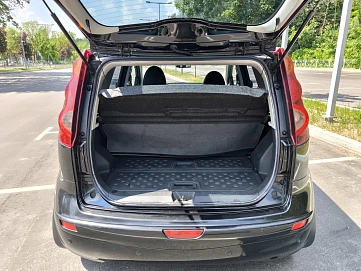 Nissan Note, 2010г., передний привод, автомат
